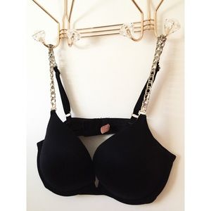 ♡SOLD❗️Victoria Secret Bra 011